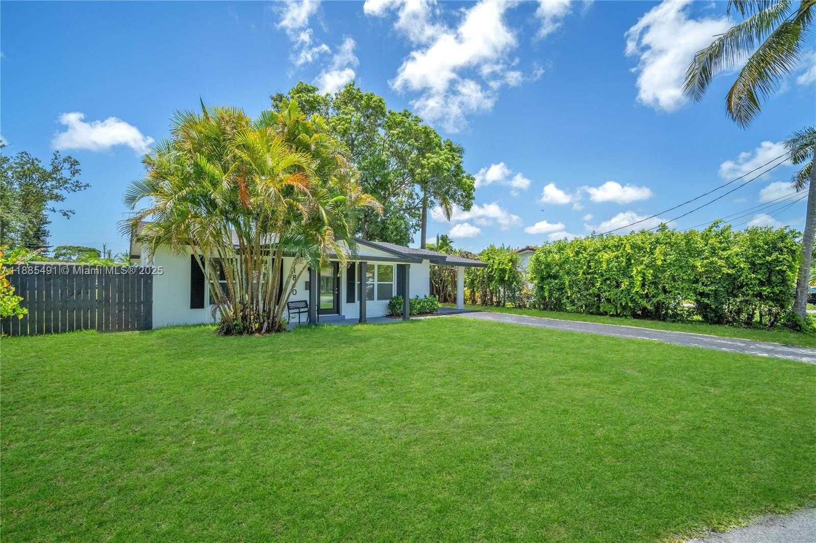 Small Image of 1840 NORTH WEST 32ND ST, Oakland Park Number 13