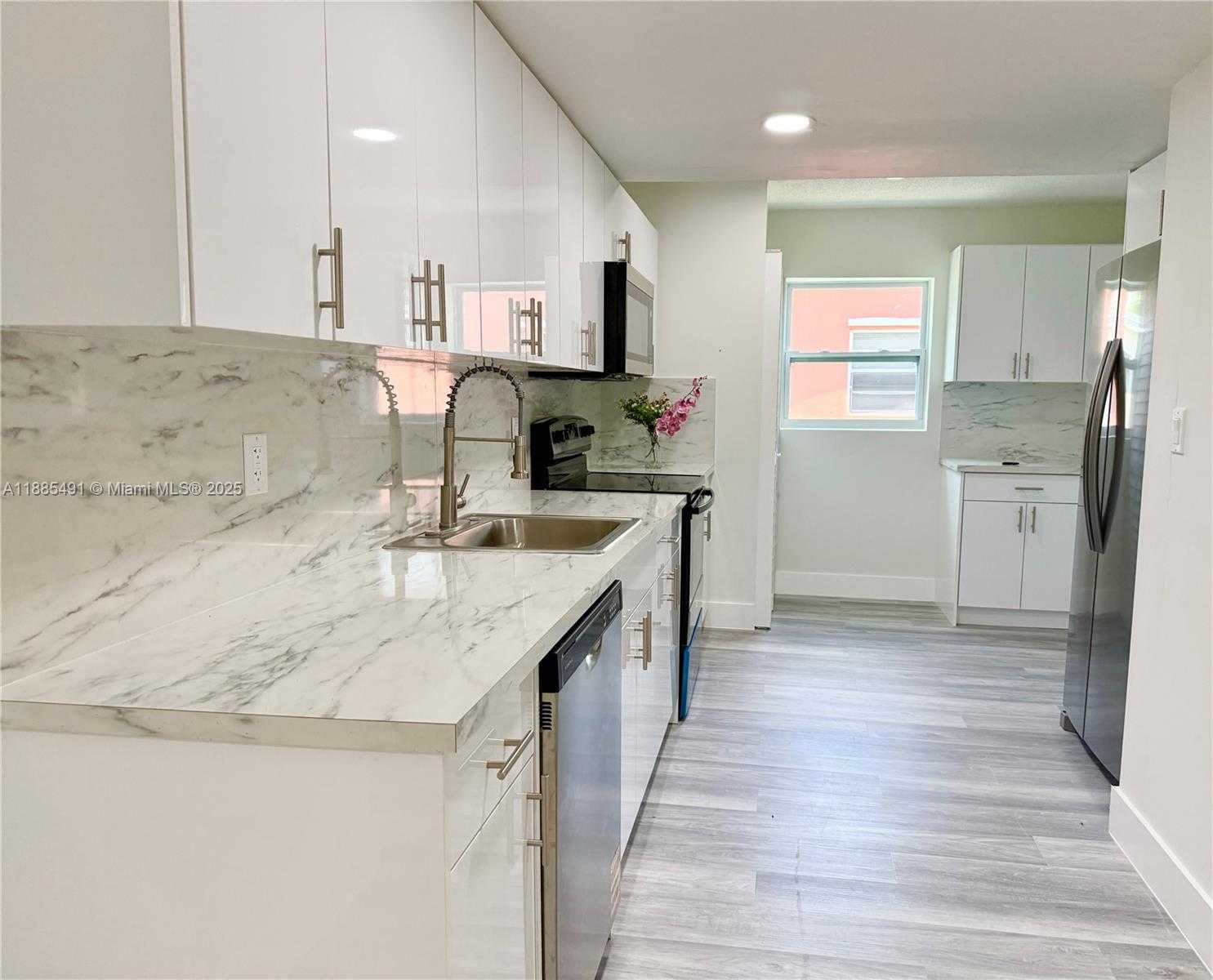 Small Image of 1840 NORTH WEST 32ND ST, Oakland Park Number 6
