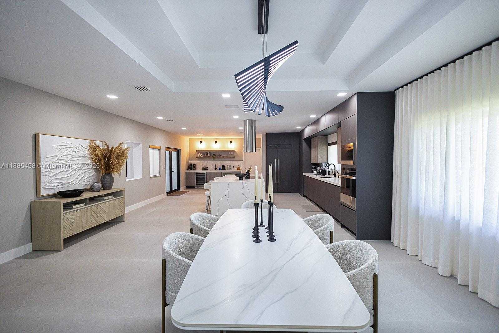 Small Image of 10506 SOUTH WEST 89TH PL, Miami Number 11