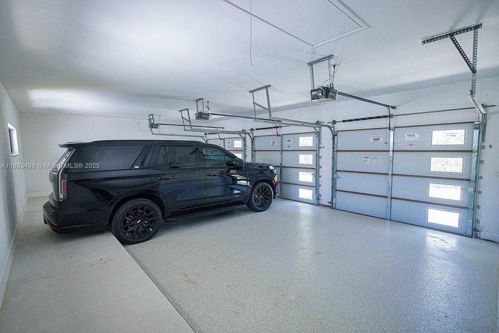 Small Image of 10506 SOUTH WEST 89TH PL, Miami Number 24