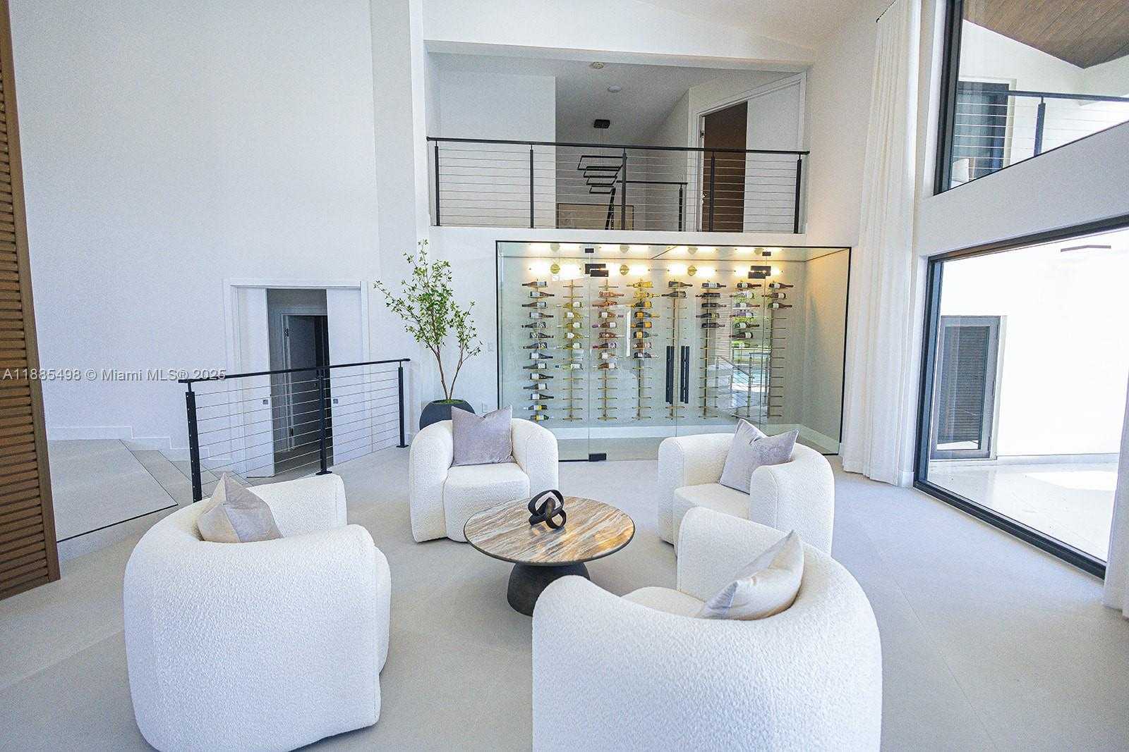 Small Image of 10506 SOUTH WEST 89TH PL, Miami Number 30