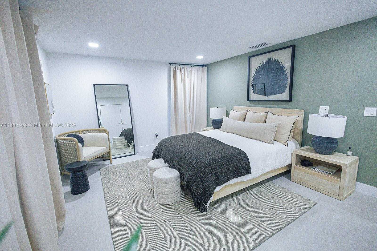 Small Image of 10506 SOUTH WEST 89TH PL, Miami Number 34