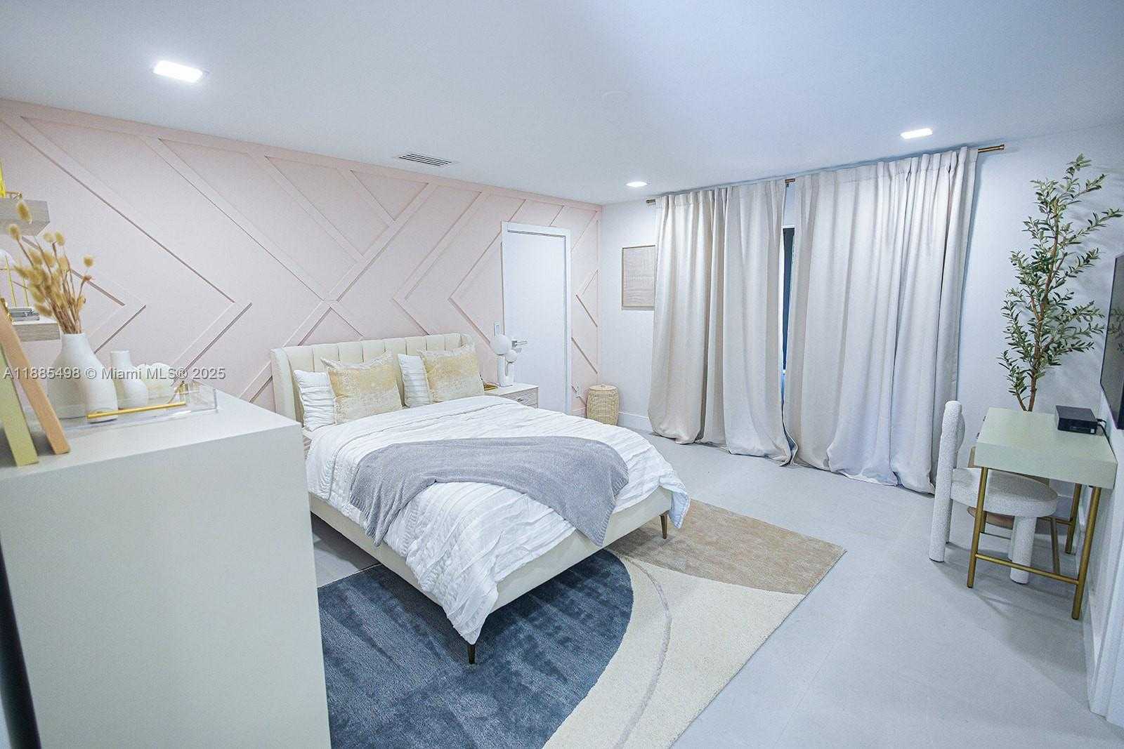 Small Image of 10506 SOUTH WEST 89TH PL, Miami Number 38