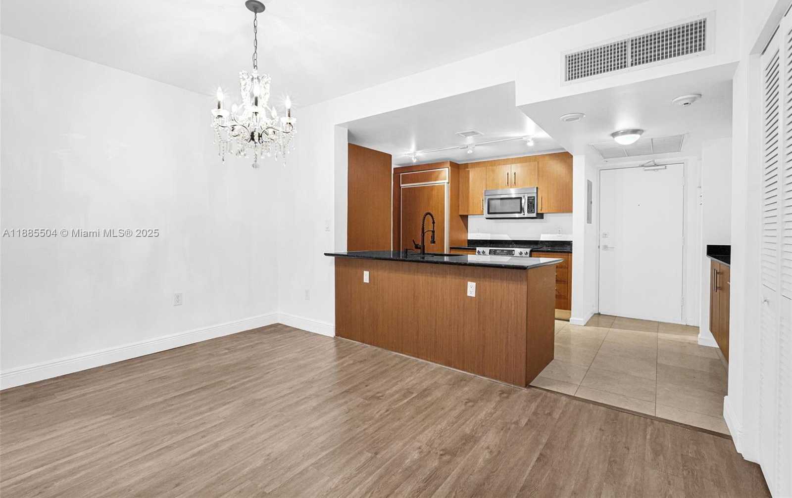 Small Image of 10275 COLLINS AVE #312, Bal Harbour Number 15