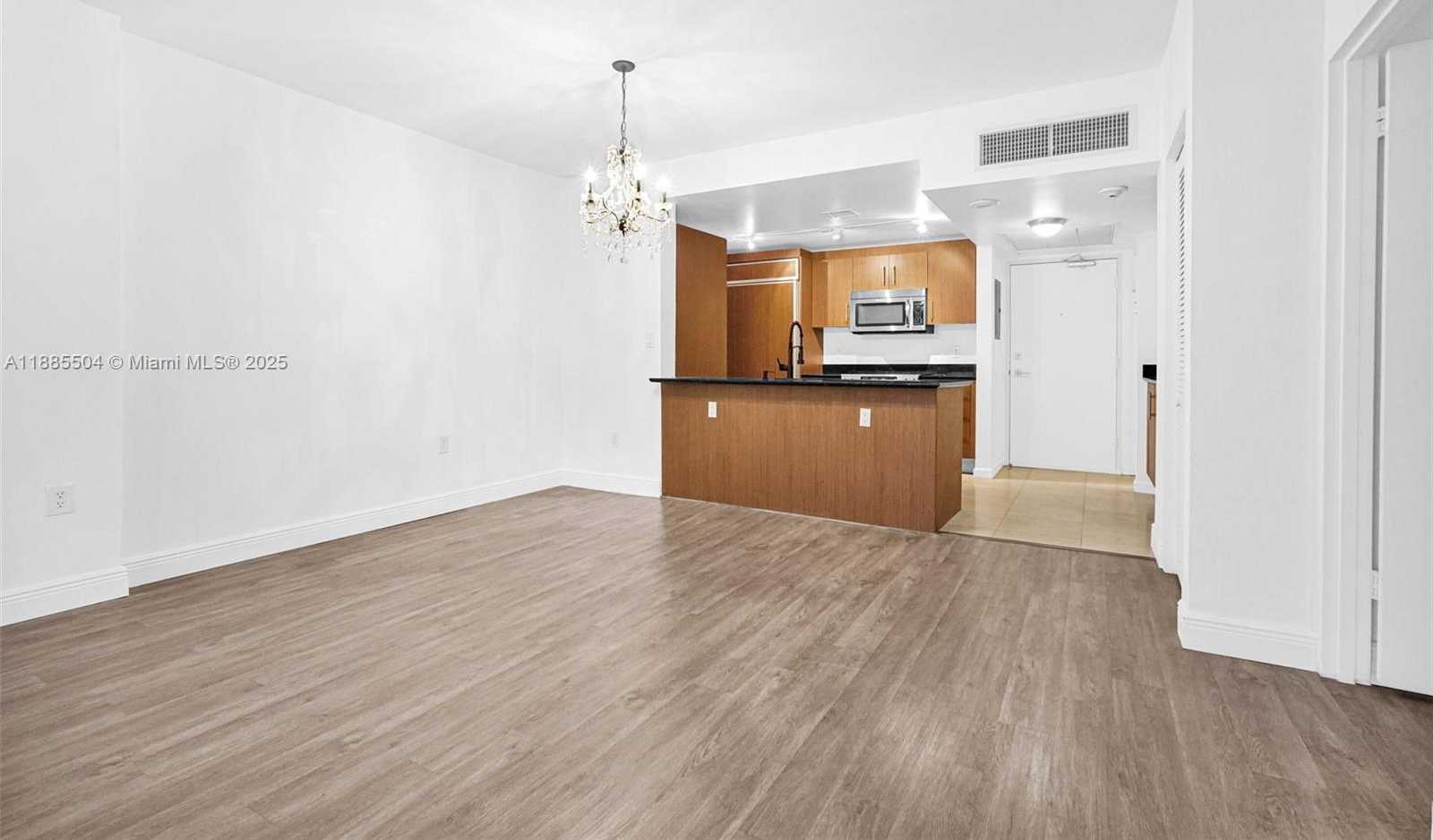 Small Image of 10275 COLLINS AVE #312, Bal Harbour Number 24