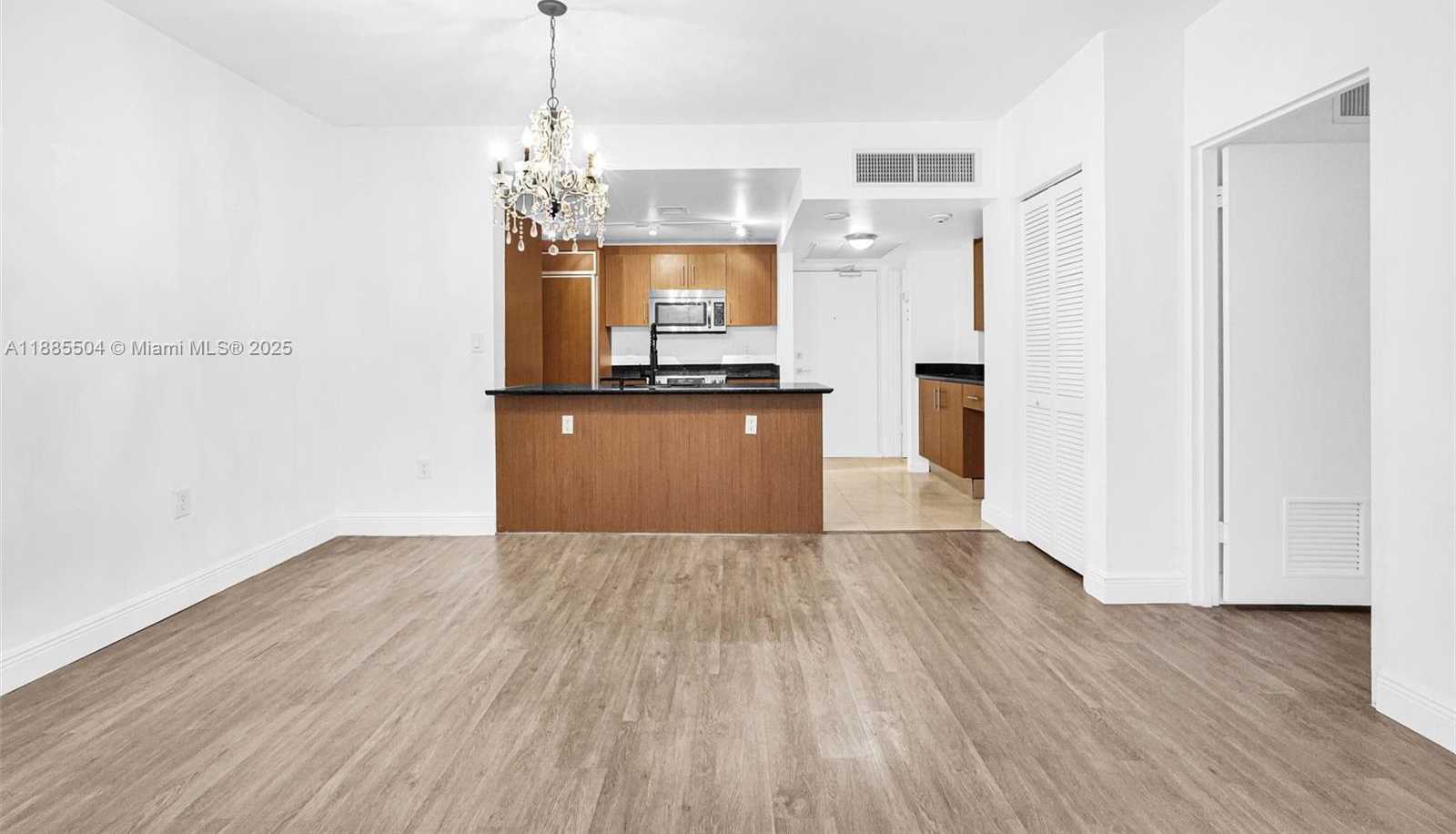 Small Image of 10275 COLLINS AVE #312, Bal Harbour Number 25