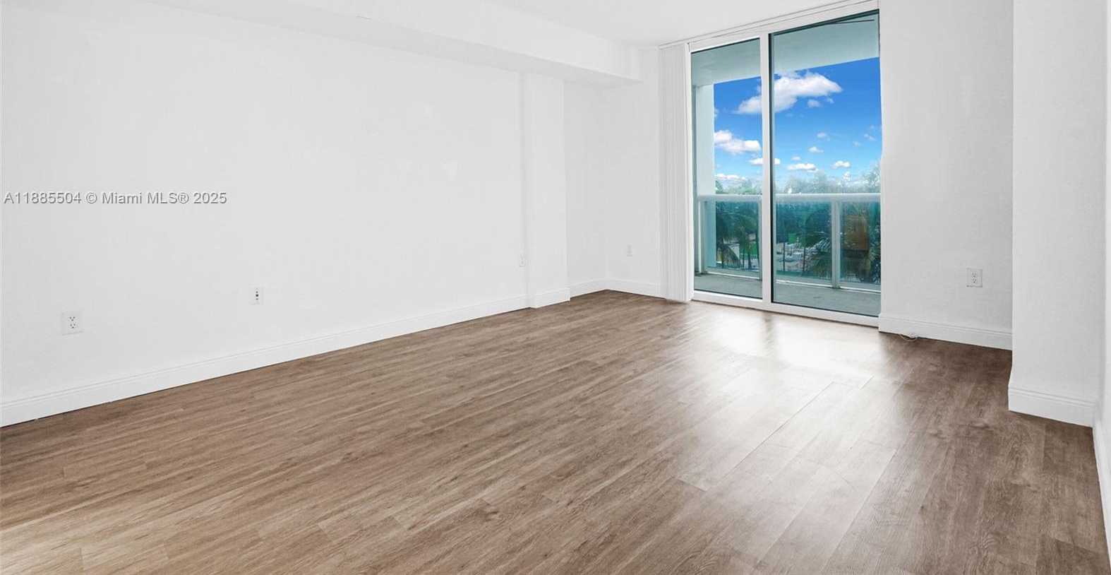 Small Image of 10275 COLLINS AVE #312, Bal Harbour Number 6