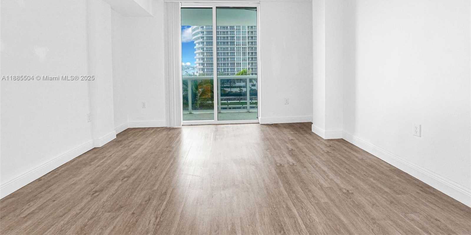 Small Image of 10275 COLLINS AVE #312, Bal Harbour Number 7