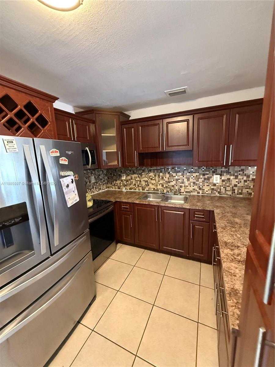 Small Image of 1235 NORTH EAST NW 129TH ST #1, North Miami Number 3