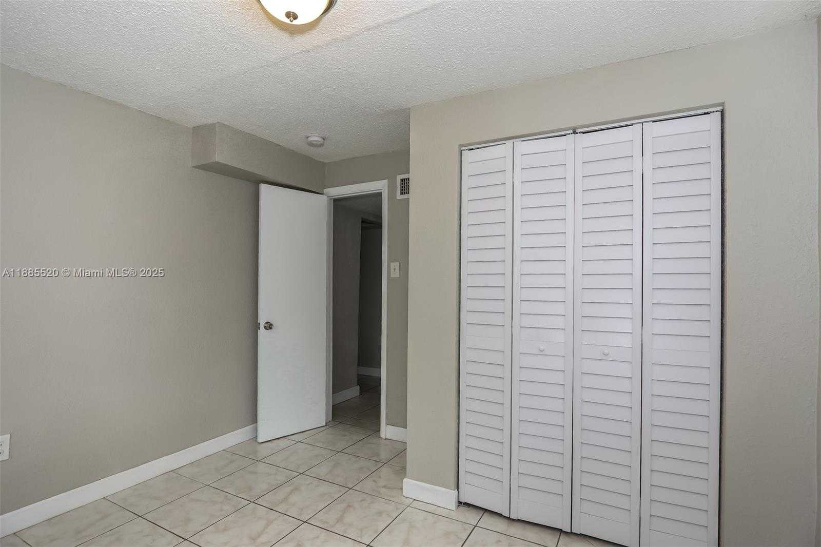 Small Image of 2161 NORTH WEST 97TH ST, Miami Number 13
