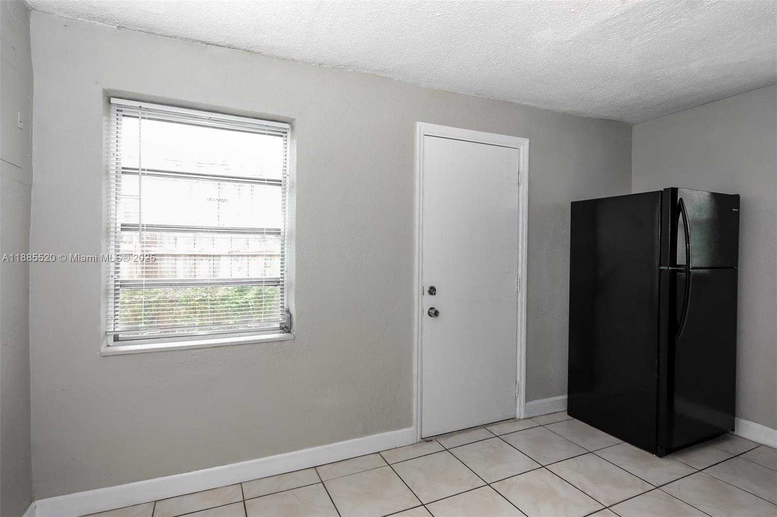 Small Image of 2161 NORTH WEST 97TH ST, Miami Number 5