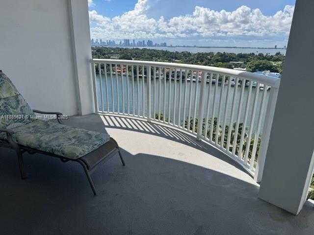 Small Image of 5401 COLLINS AVE #1129, Miami Beach Number 27