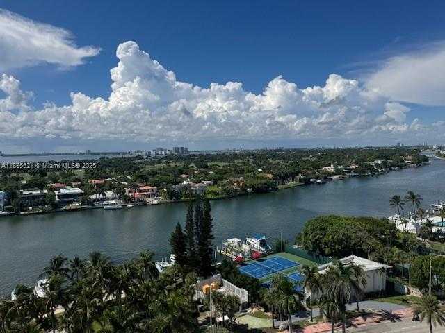 Small Image of 5401 COLLINS AVE #1129, Miami Beach Number 29