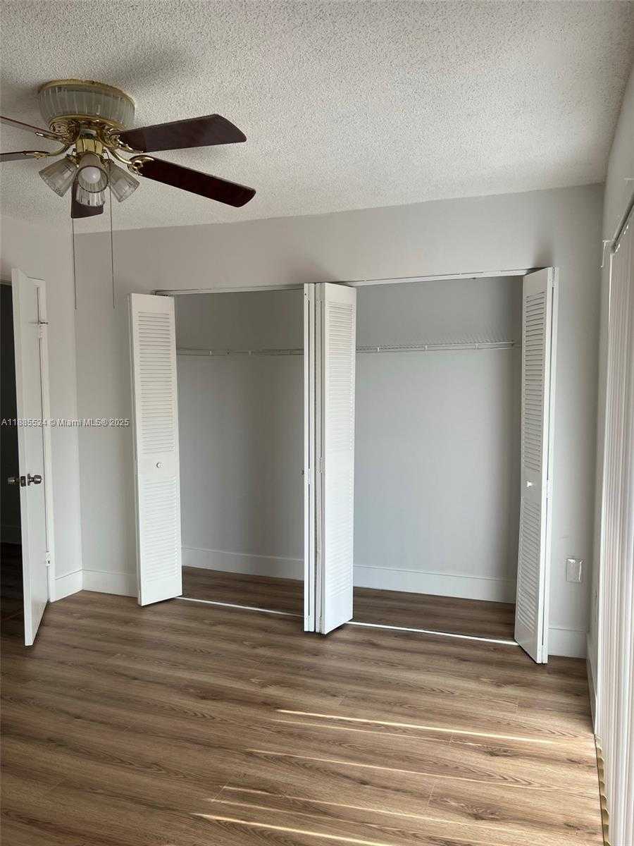 Small Image of 2186 WEST 60TH ST #20206, Hialeah Number 6