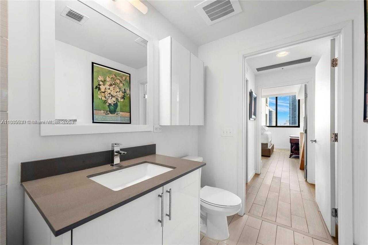 Small Image of 999 SOUTH WEST 1ST AVE #1811, Miami Number 15