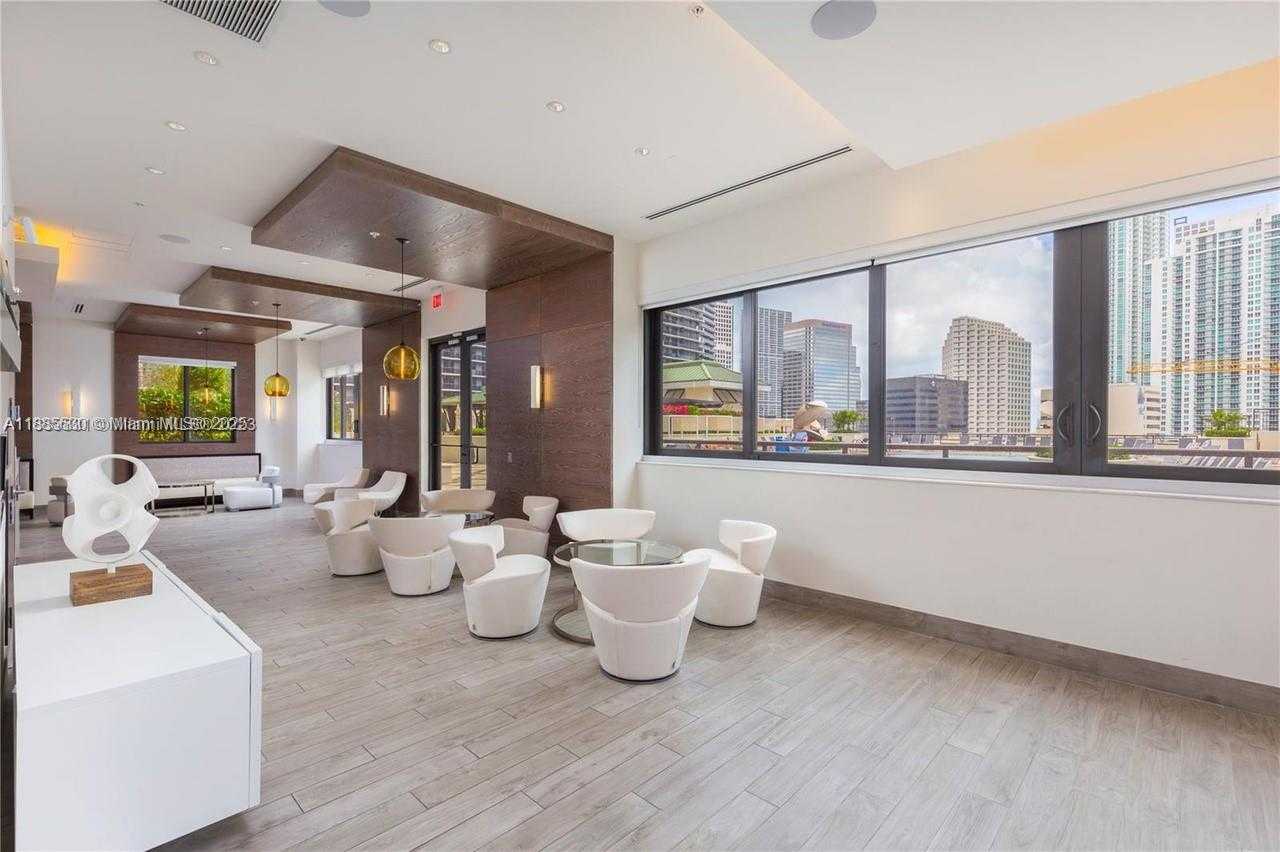 Small Image of 999 SOUTH WEST 1ST AVE #1811, Miami Number 27