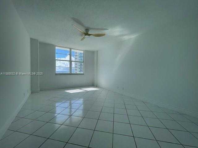 Small Image of 3725 SOUTH OCEAN DR #910, Hollywood Number 12