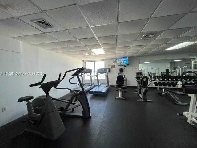 Small Image of 3725 SOUTH OCEAN DR #910, Hollywood Number 23