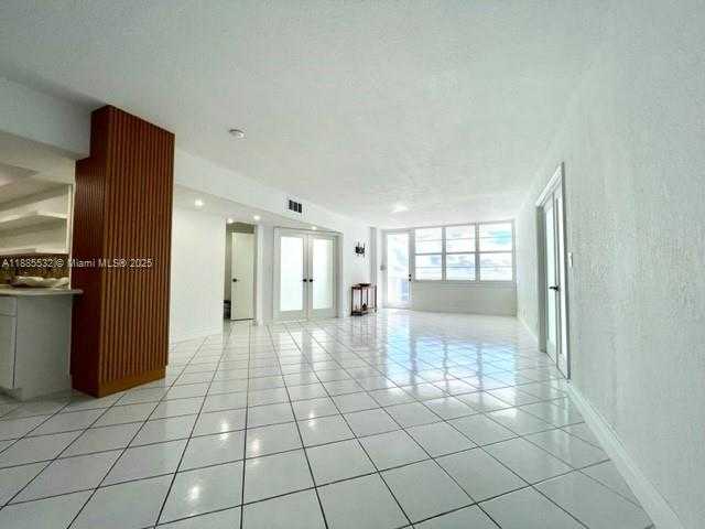 Small Image of 3725 SOUTH OCEAN DR #910, Hollywood Number 3