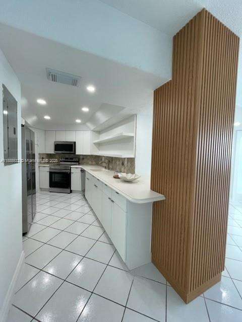 Small Image of 3725 SOUTH OCEAN DR #910, Hollywood Number 8