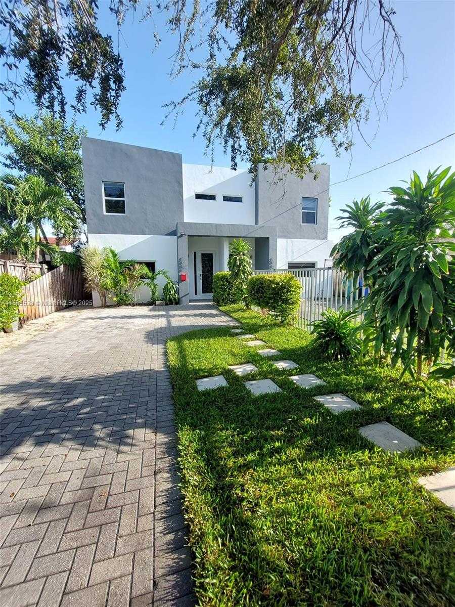 Small Image of 2839 SOUTH WEST 25TH TER #2839, Miami Number 2