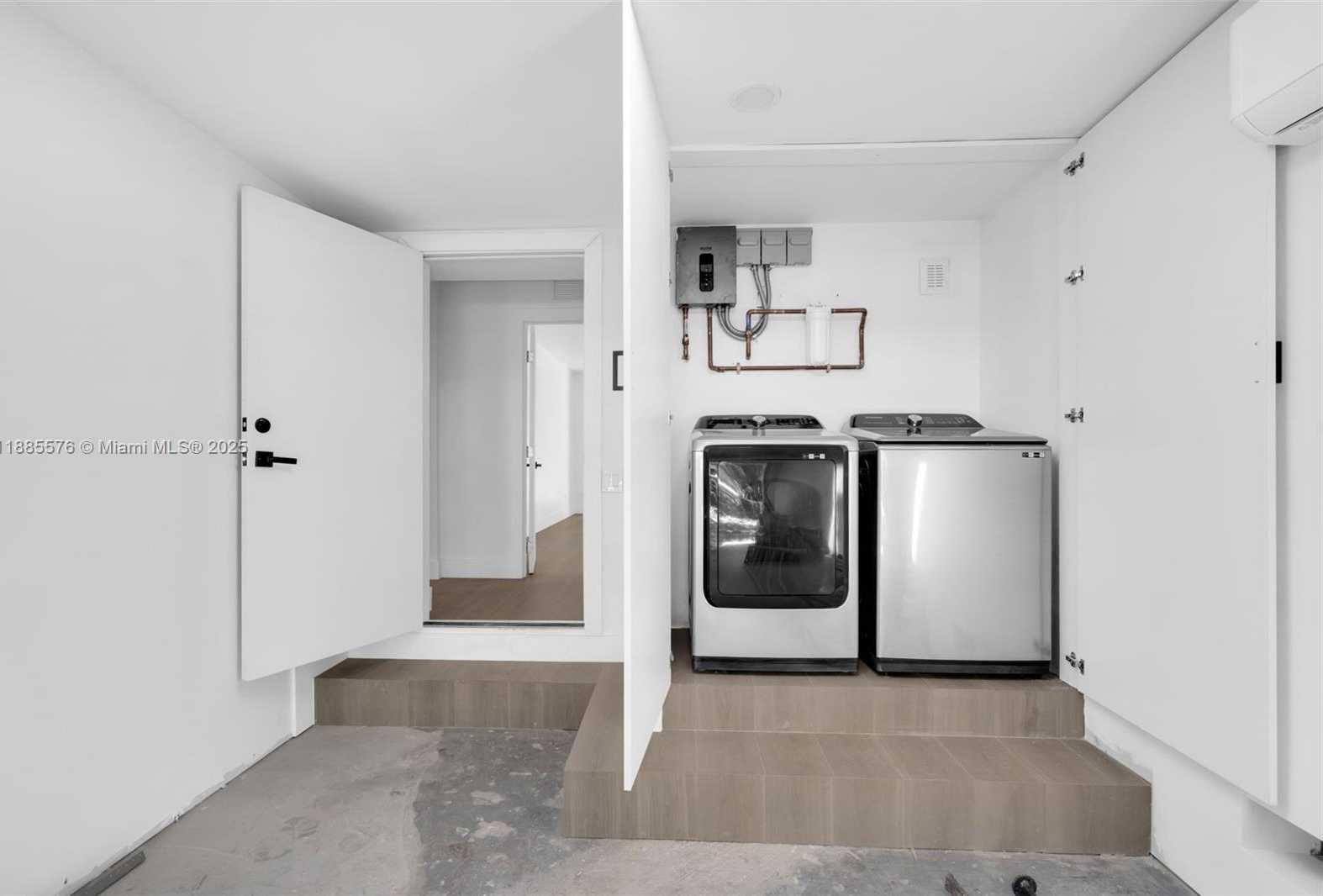 Small Image of 520 NORTH EAST 50TH TER, Miami Number 16