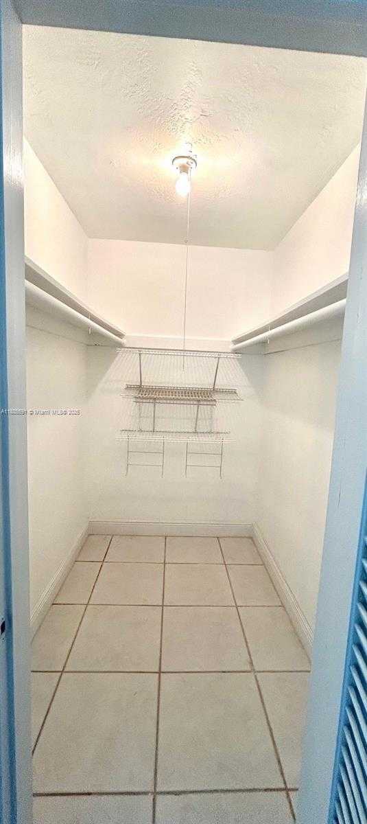 Small Image of 1431 SOUTH 14TH AVE #104, Hollywood Number 6