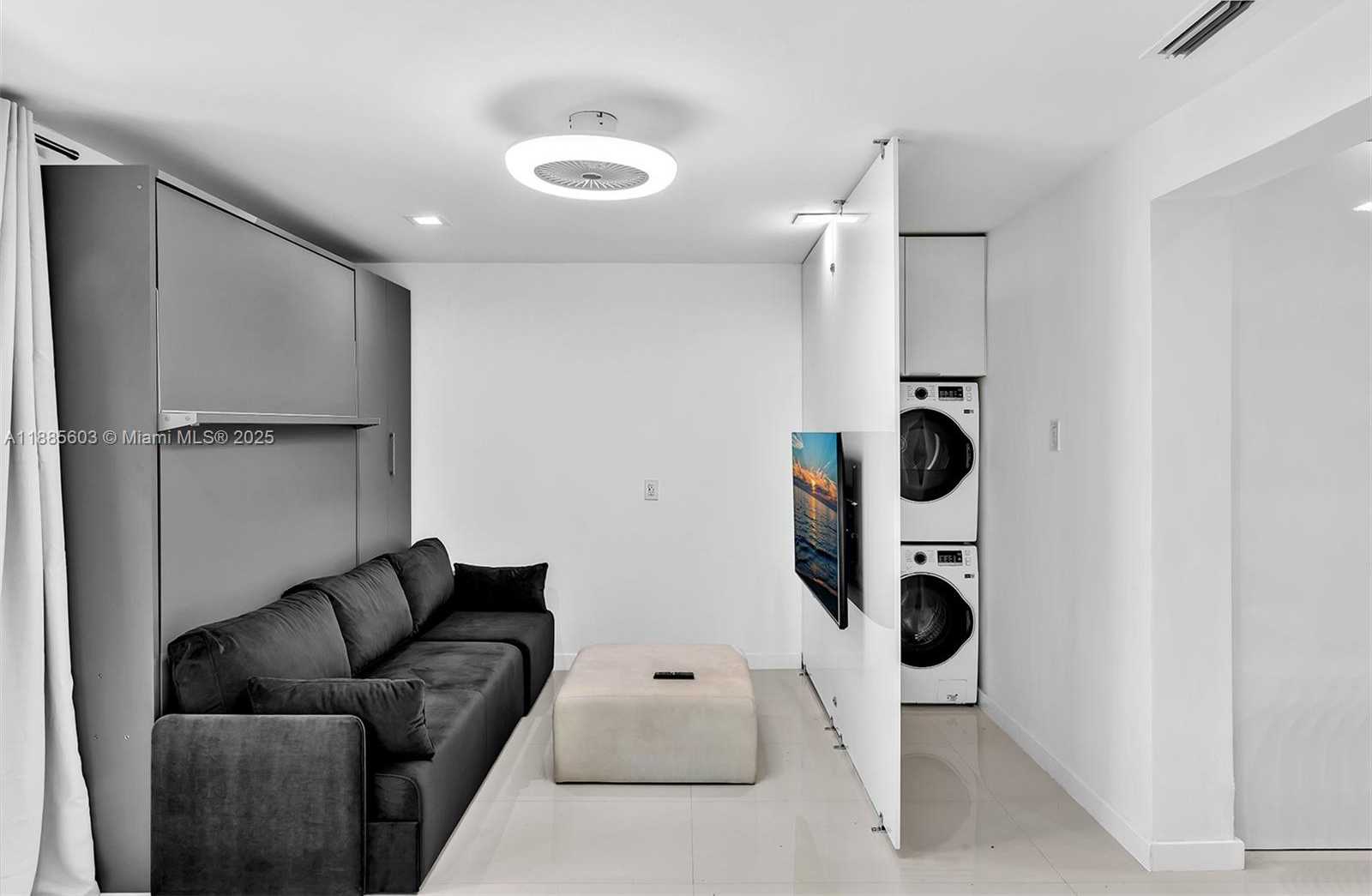 Small Image of 1000 10TH ST, Miami Beach Number 21