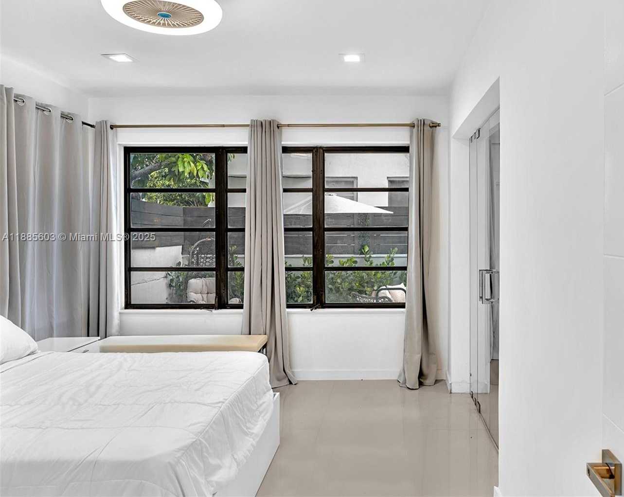 Small Image of 1000 10TH ST, Miami Beach Number 49