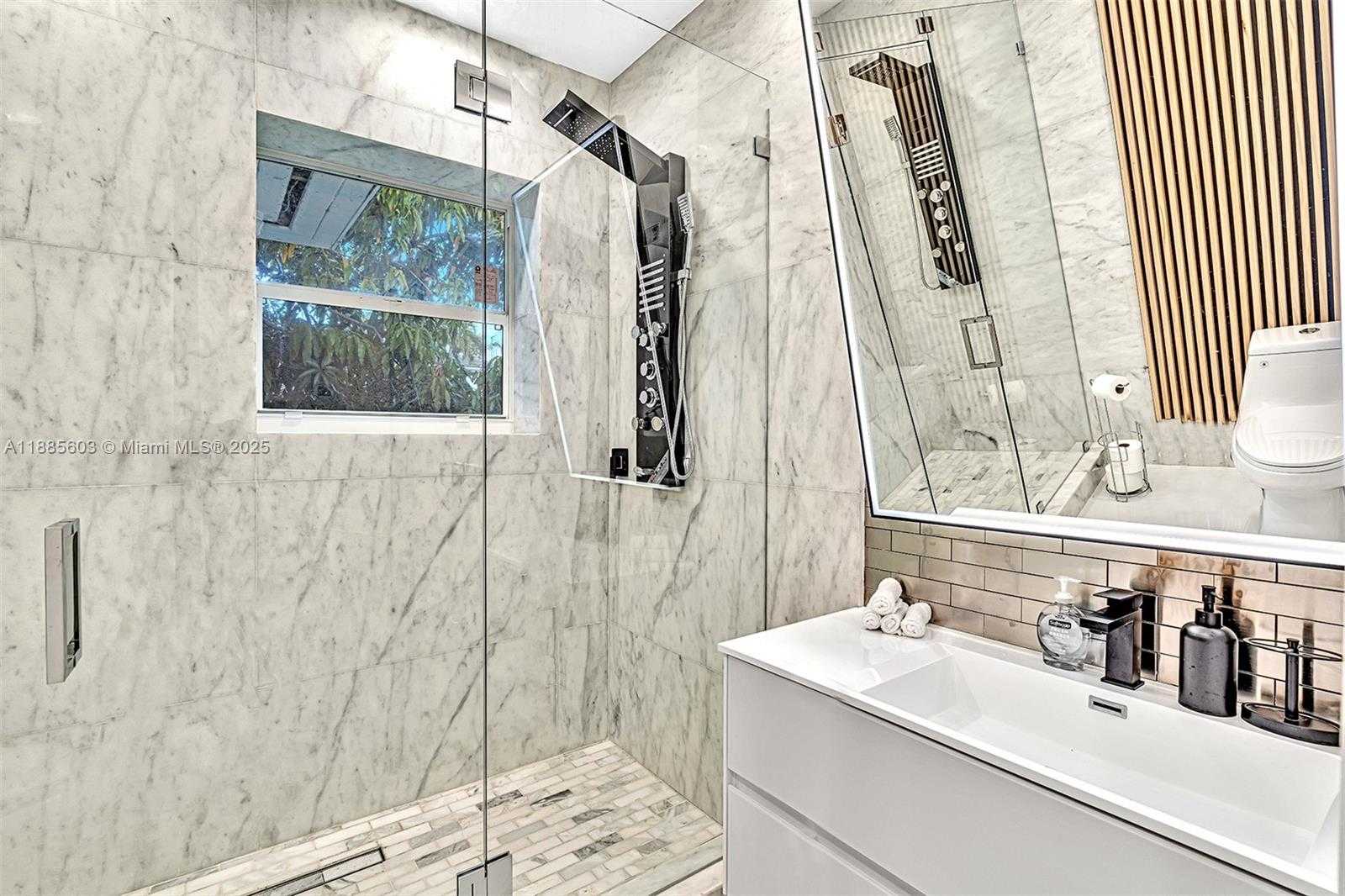 Small Image of 1000 10TH ST, Miami Beach Number 51