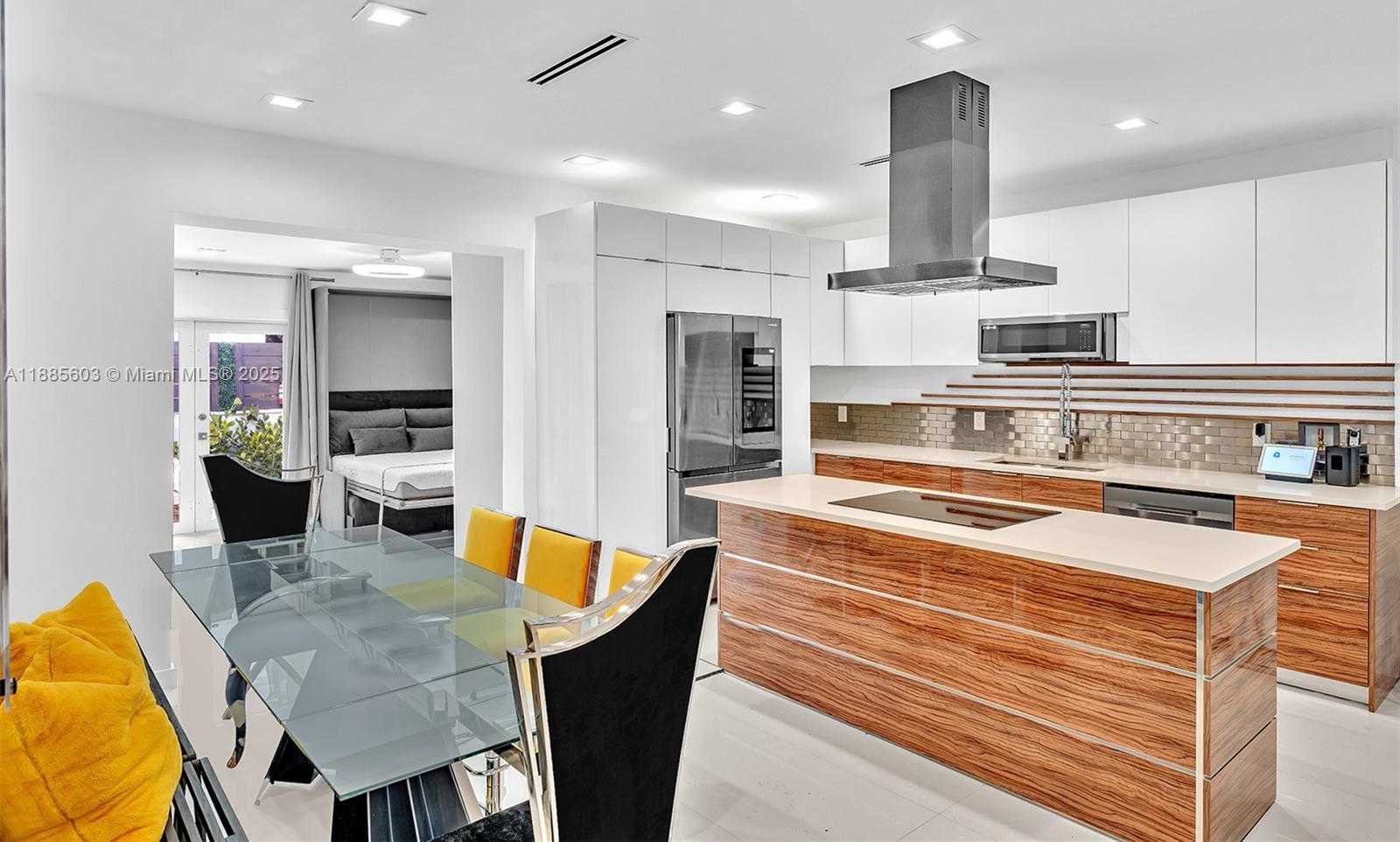 Small Image of 1000 10TH ST, Miami Beach Number 6