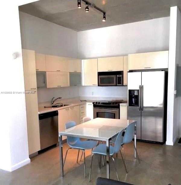 Small Image of 234 NORTH EAST 3RD ST #LPH09, Miami Number 5