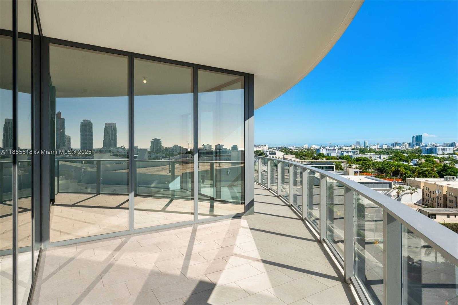 Small Image of 500 ALTON #1001, Miami Beach Number 33