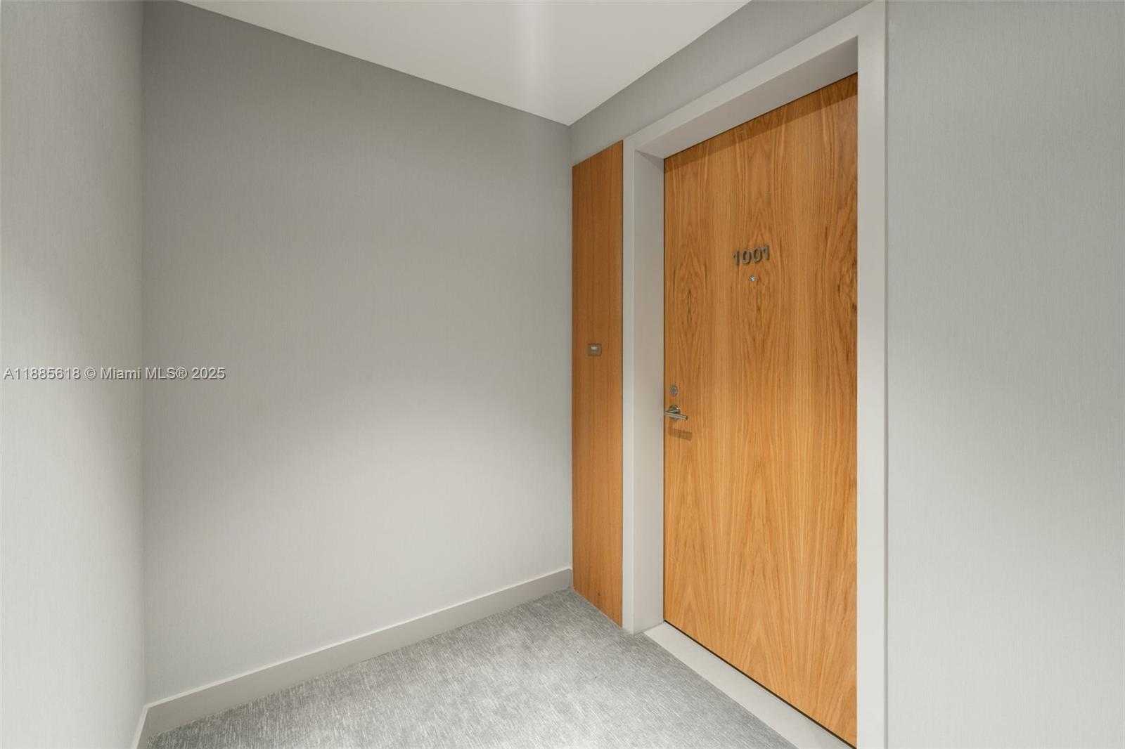 Small Image of 500 ALTON #1001, Miami Beach Number 43