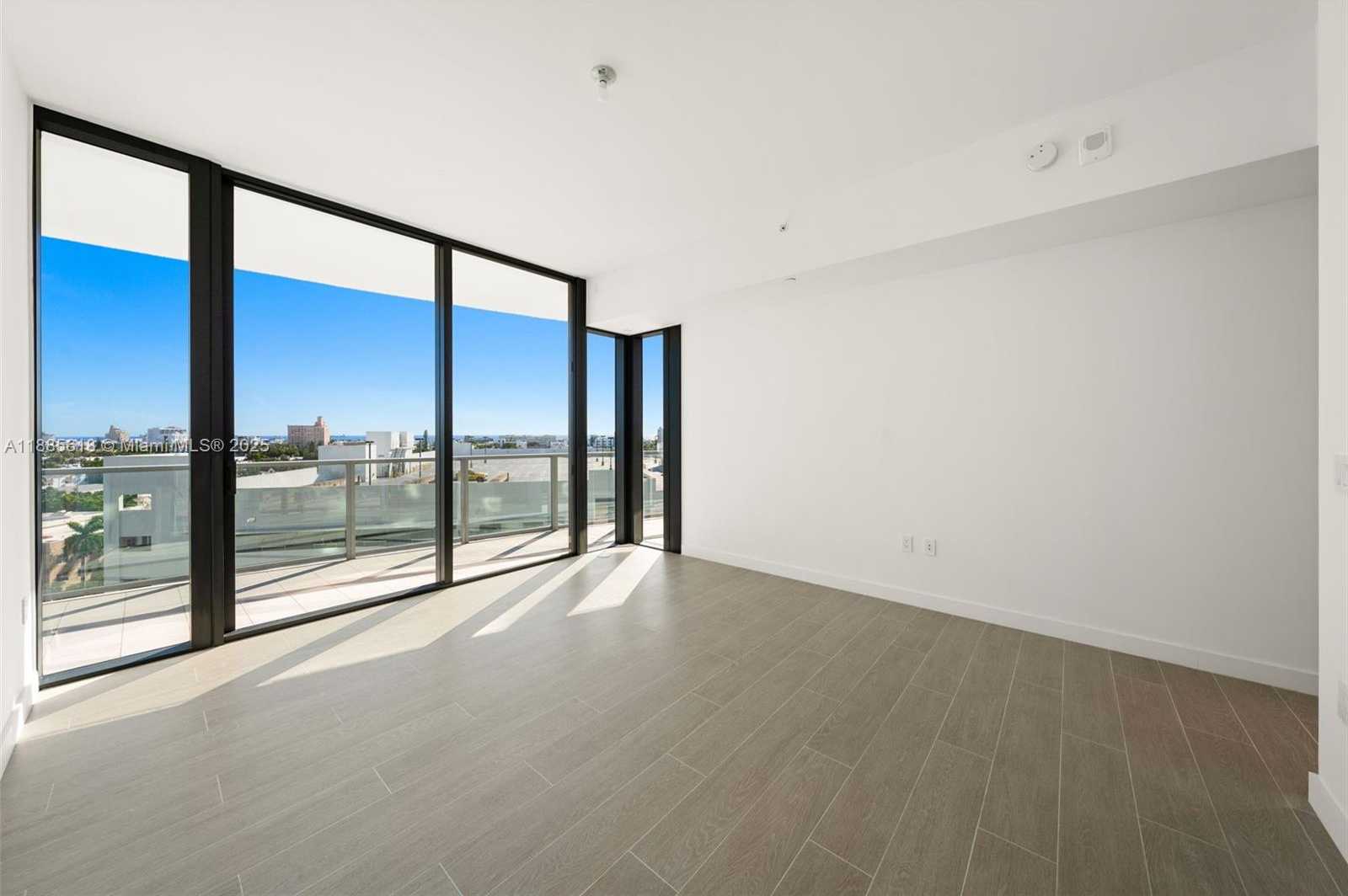 Small Image of 500 ALTON #1001, Miami Beach Number 46