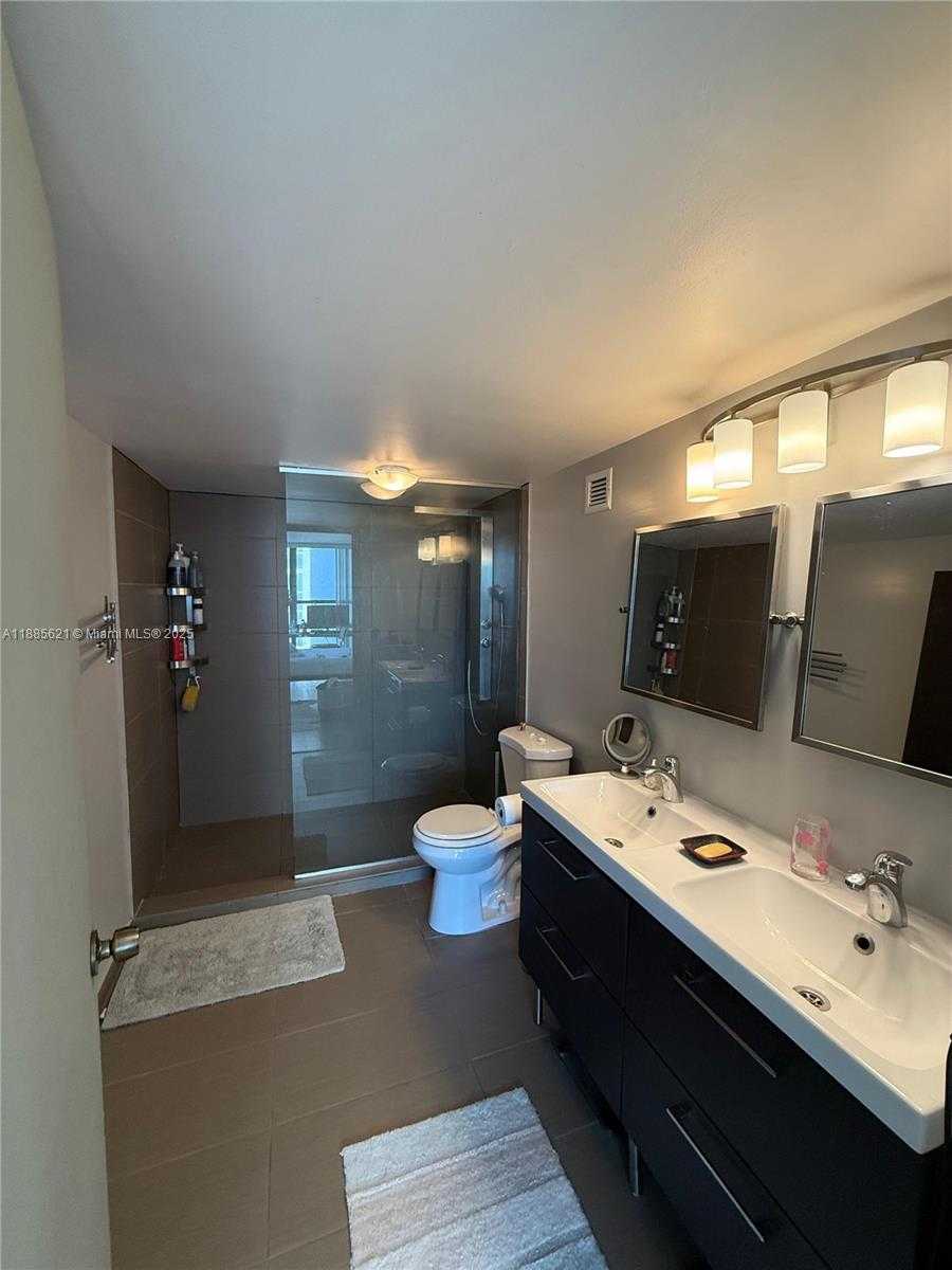 Small Image of 600 NORTH EAST 36TH ST #2002, Miami Number 11