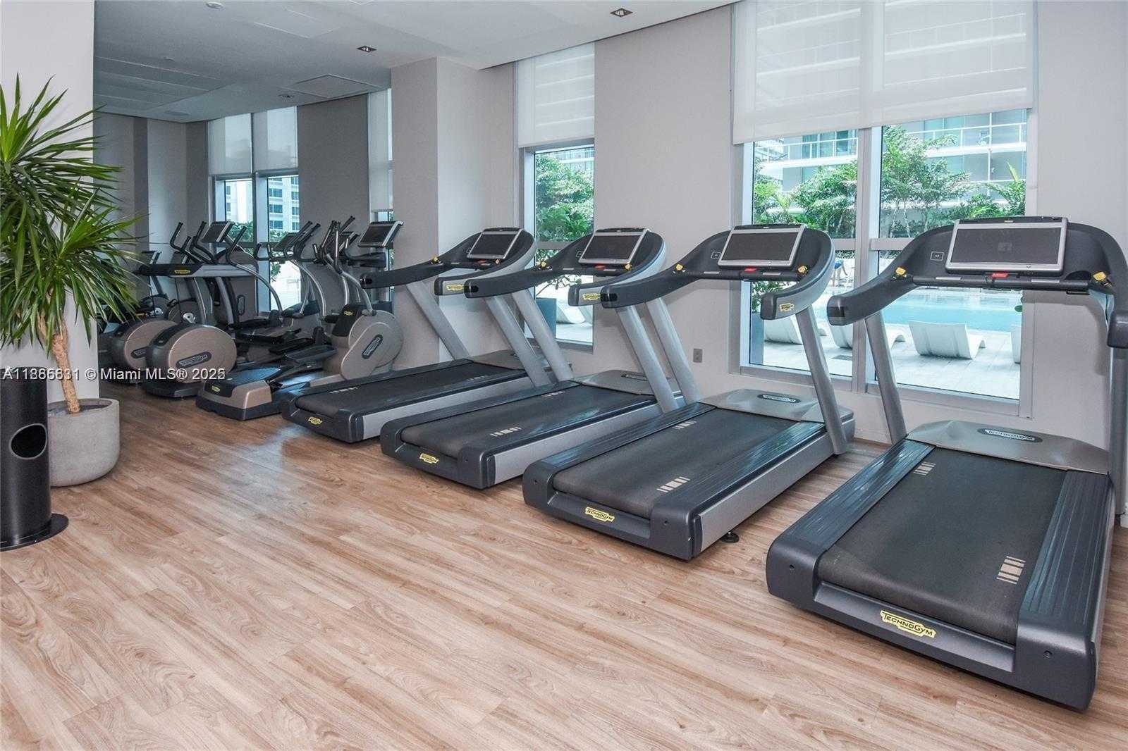 Small Image of 1100 SOUTH MIAMI AVE #2510, Miami Number 17