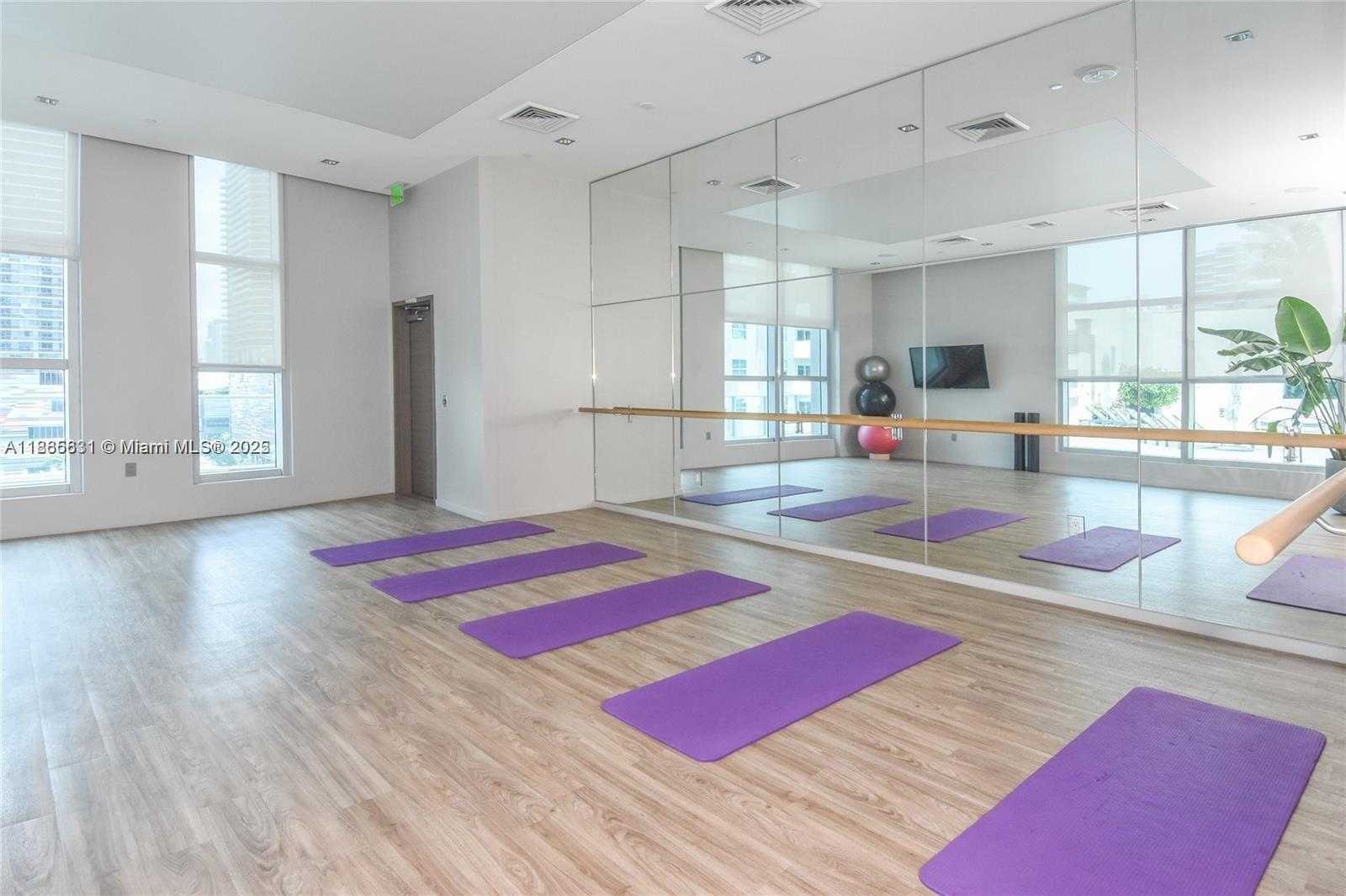 Small Image of 1100 SOUTH MIAMI AVE #2510, Miami Number 18