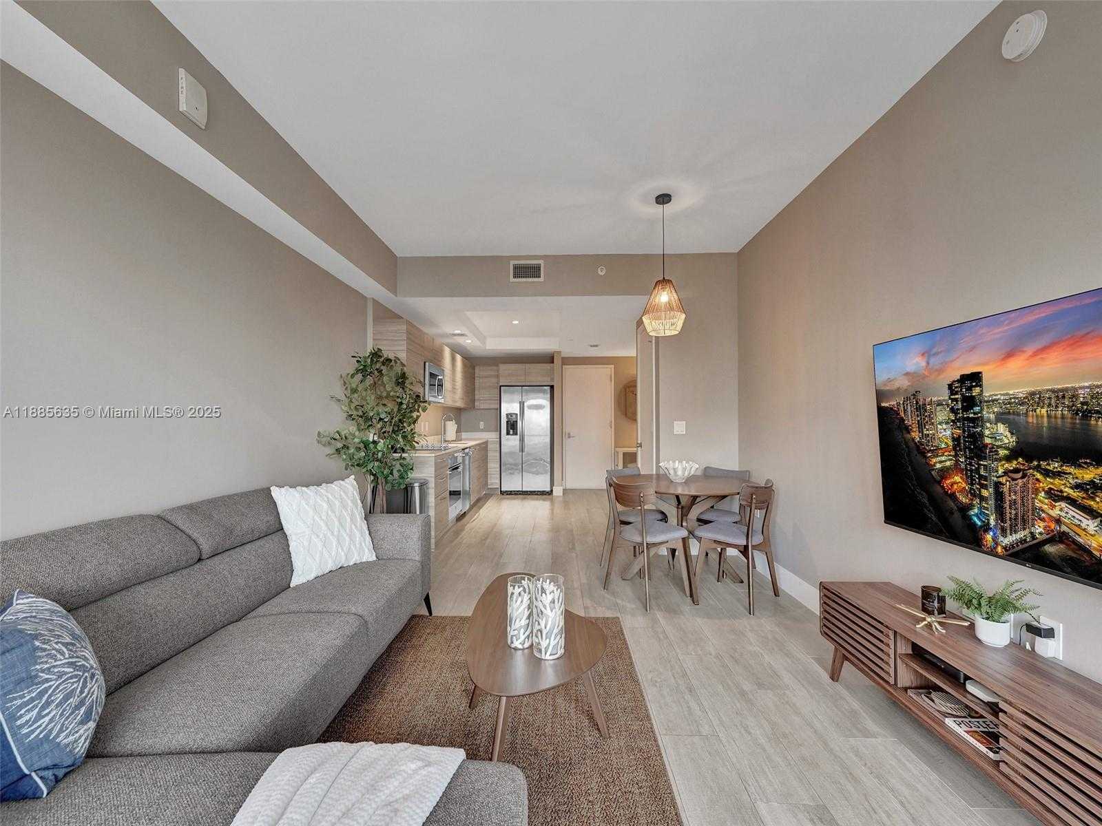 Small Image of 121 NORTH EAST 34TH ST #2106A, Miami Number 13