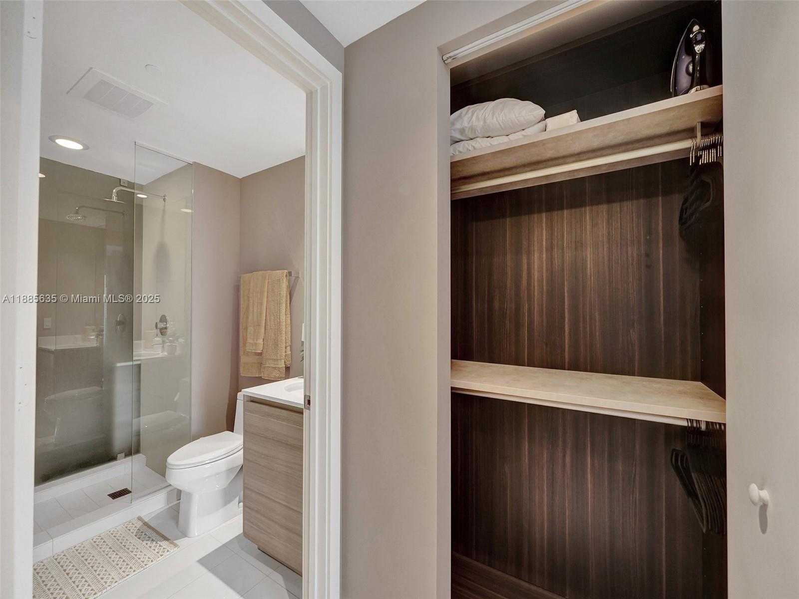 Small Image of 121 NORTH EAST 34TH ST #2106A, Miami Number 26