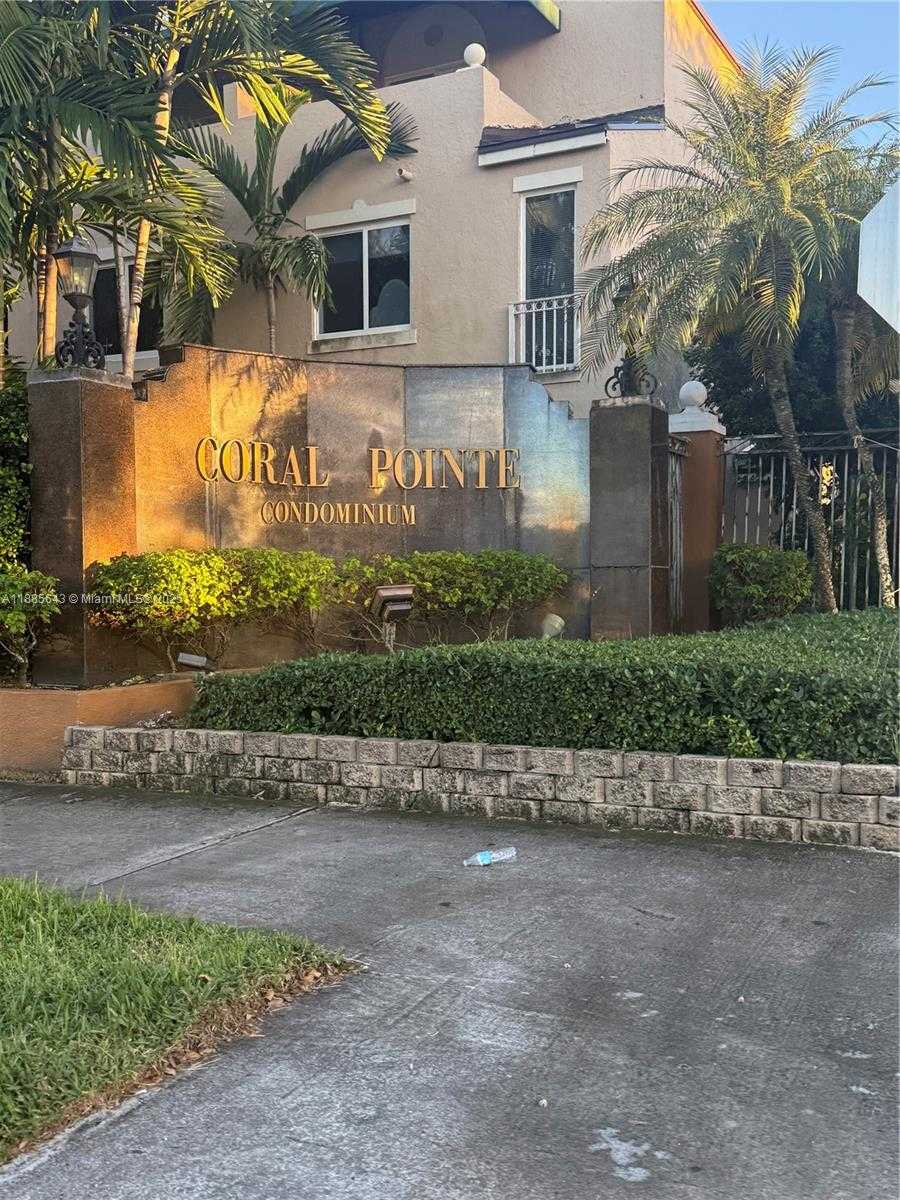 Small Image of Miami Number 15