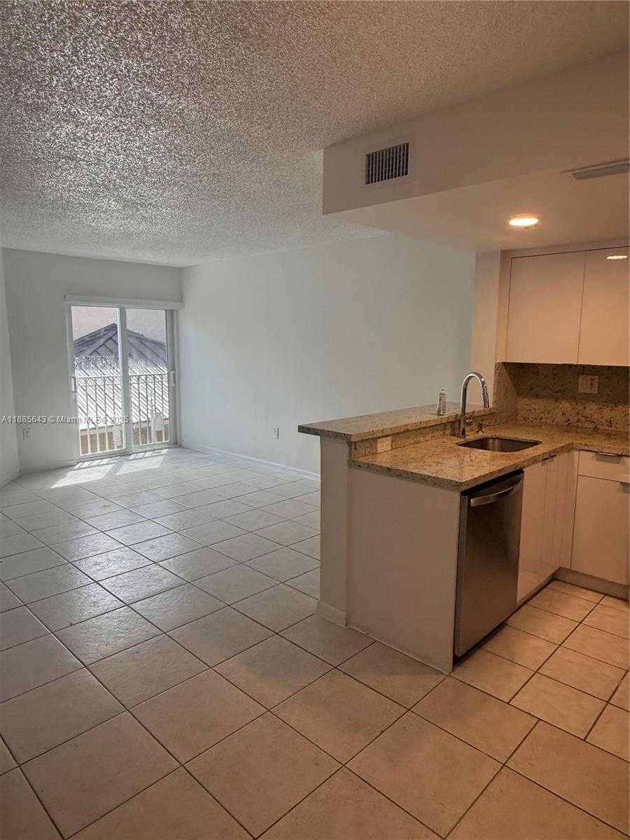 Small Image of Miami Number 6