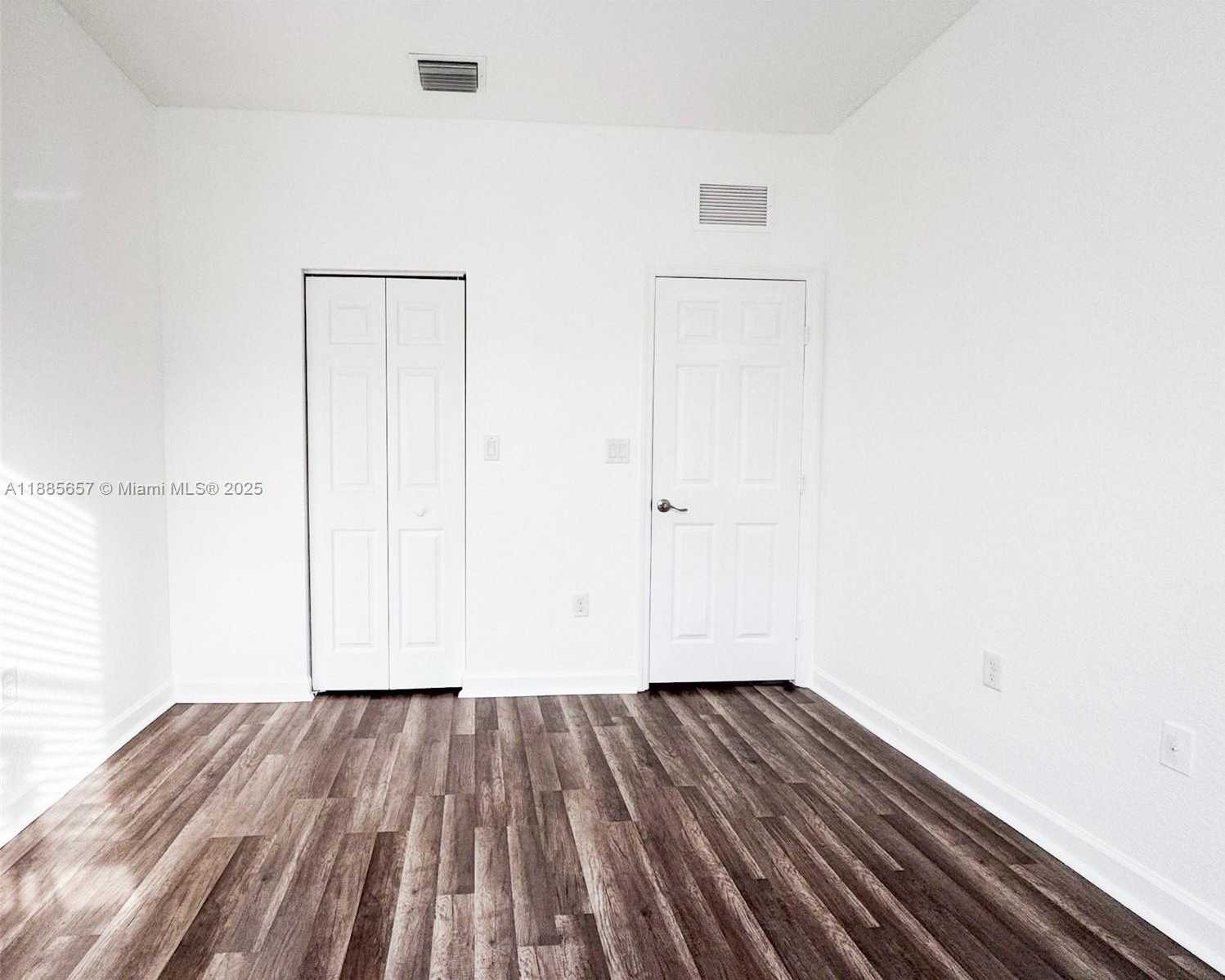 Small Image of 10436 WEST 34TH CT #10436, Hialeah Number 12