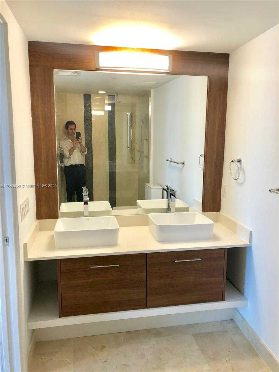 Small Image of 601 NORTH EAST 27TH ST #1101, Miami Number 11