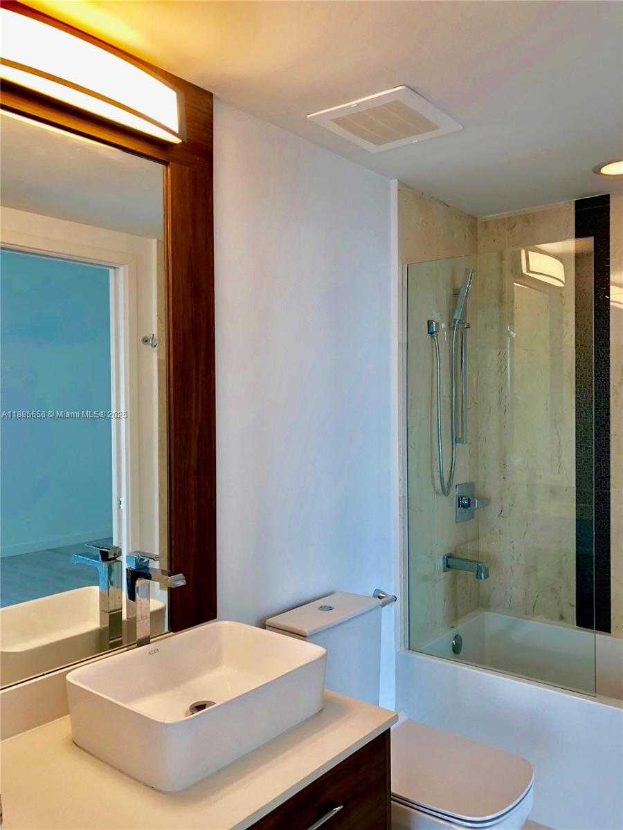 Small Image of 601 NORTH EAST 27TH ST #1101, Miami Number 6