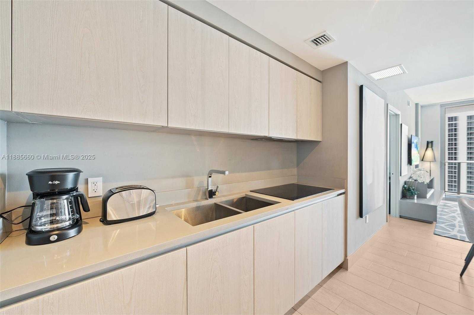 Small Image of 4010 SOUTH OCEAN DR #T3507, Hollywood Number 16