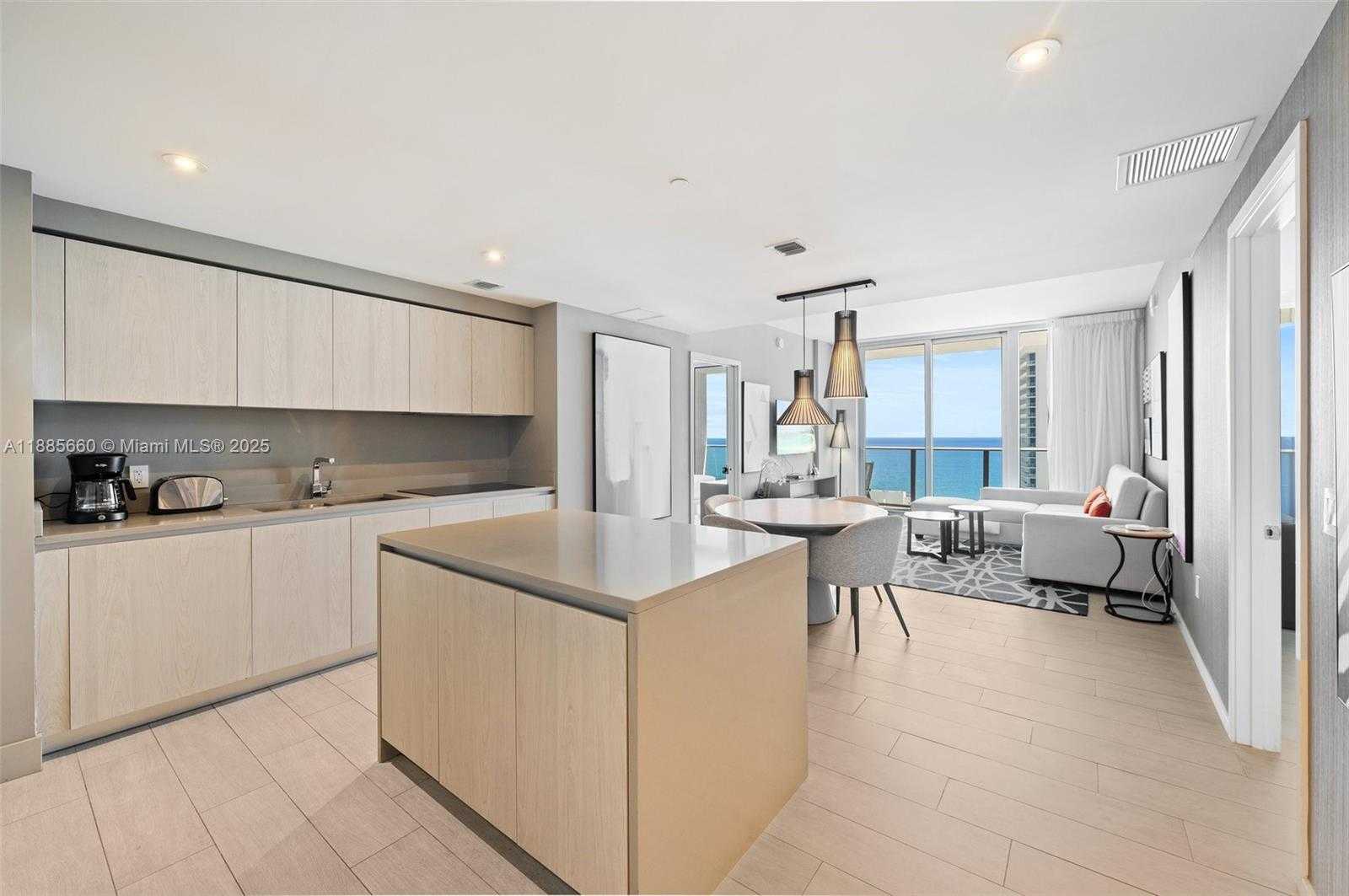 Small Image of 4010 SOUTH OCEAN DR #T3507, Hollywood Number 17