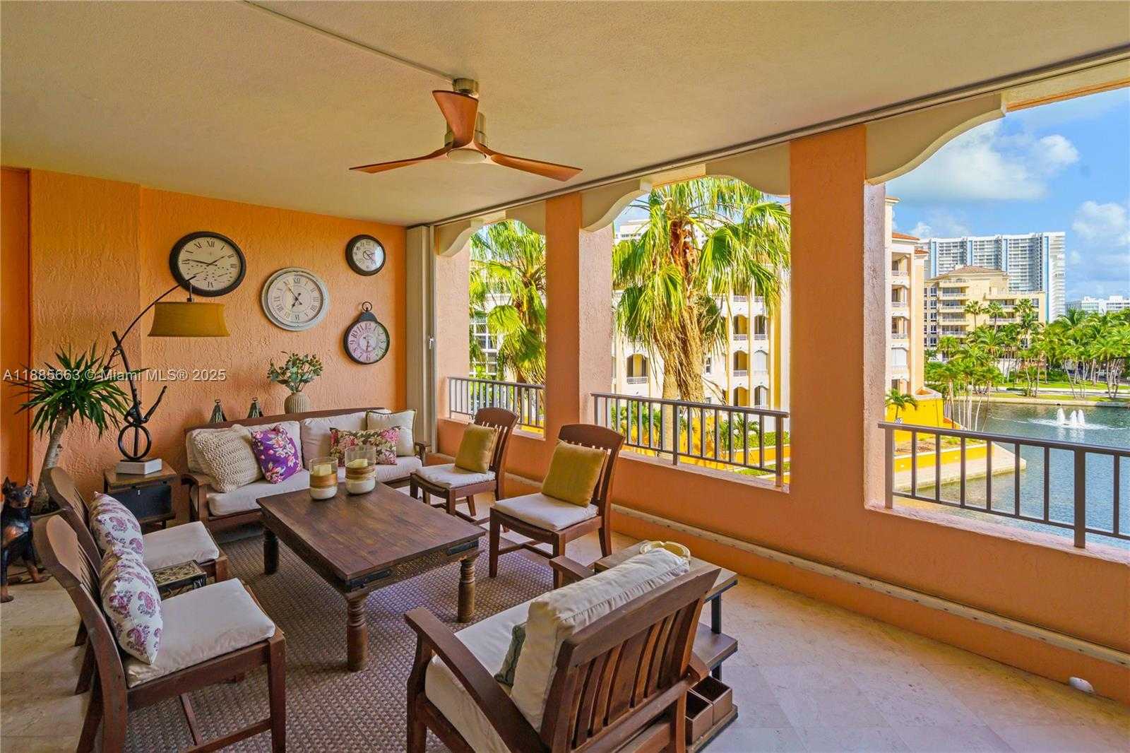 Small Image of 737 CRANDON BLVD #PH-1, Key Biscayne Number 3