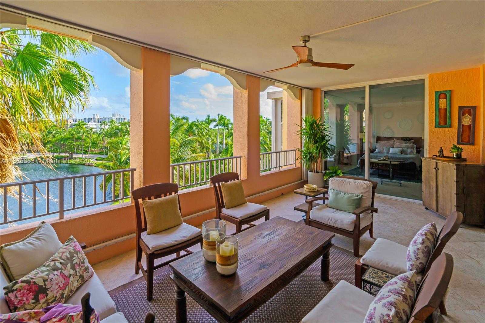 Small Image of 737 CRANDON BLVD #PH-1, Key Biscayne Number 4