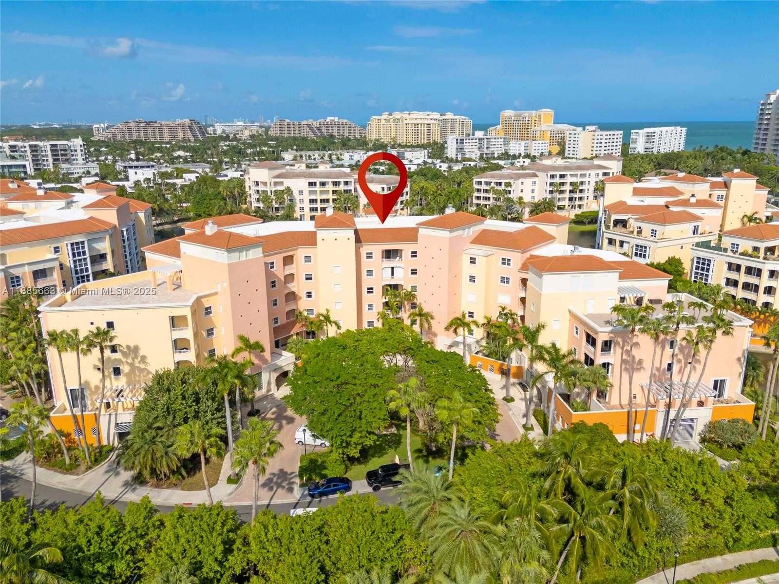Small Image of 737 CRANDON BLVD #PH-1, Key Biscayne Number 40